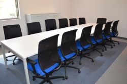 sala-riunioni-sedie-Ecochair-Moving-001